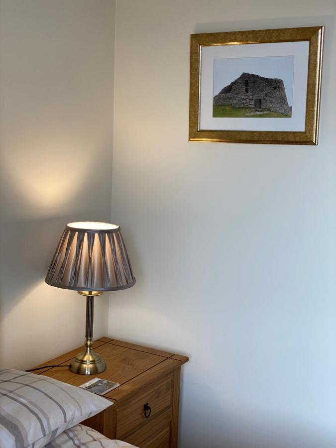 Manor House Bed & Breakfast Stornoway  Exterior photo