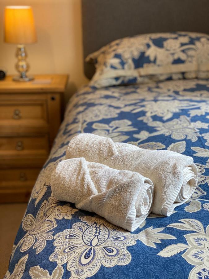Manor House Bed & Breakfast Stornoway  Exterior photo